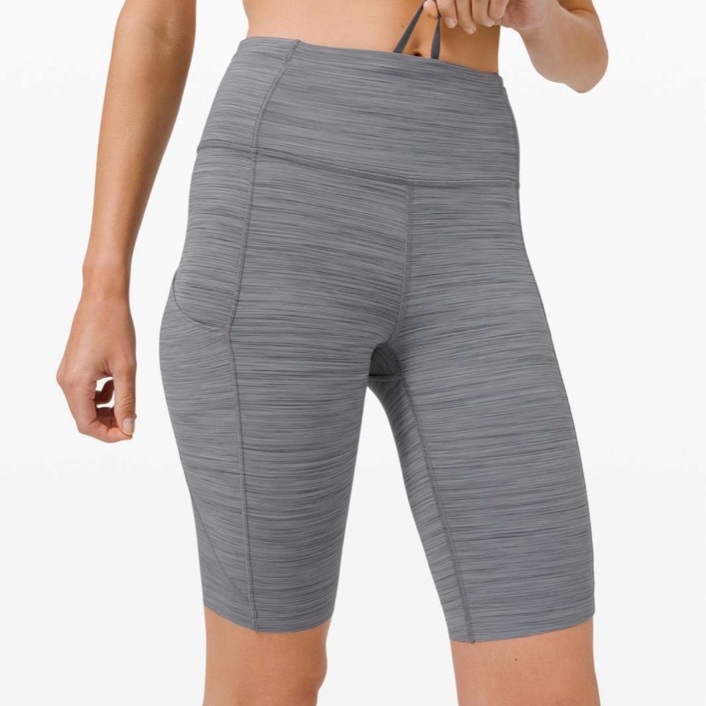 Lululemon Fast and Free High-Rise Short “10, sz 6